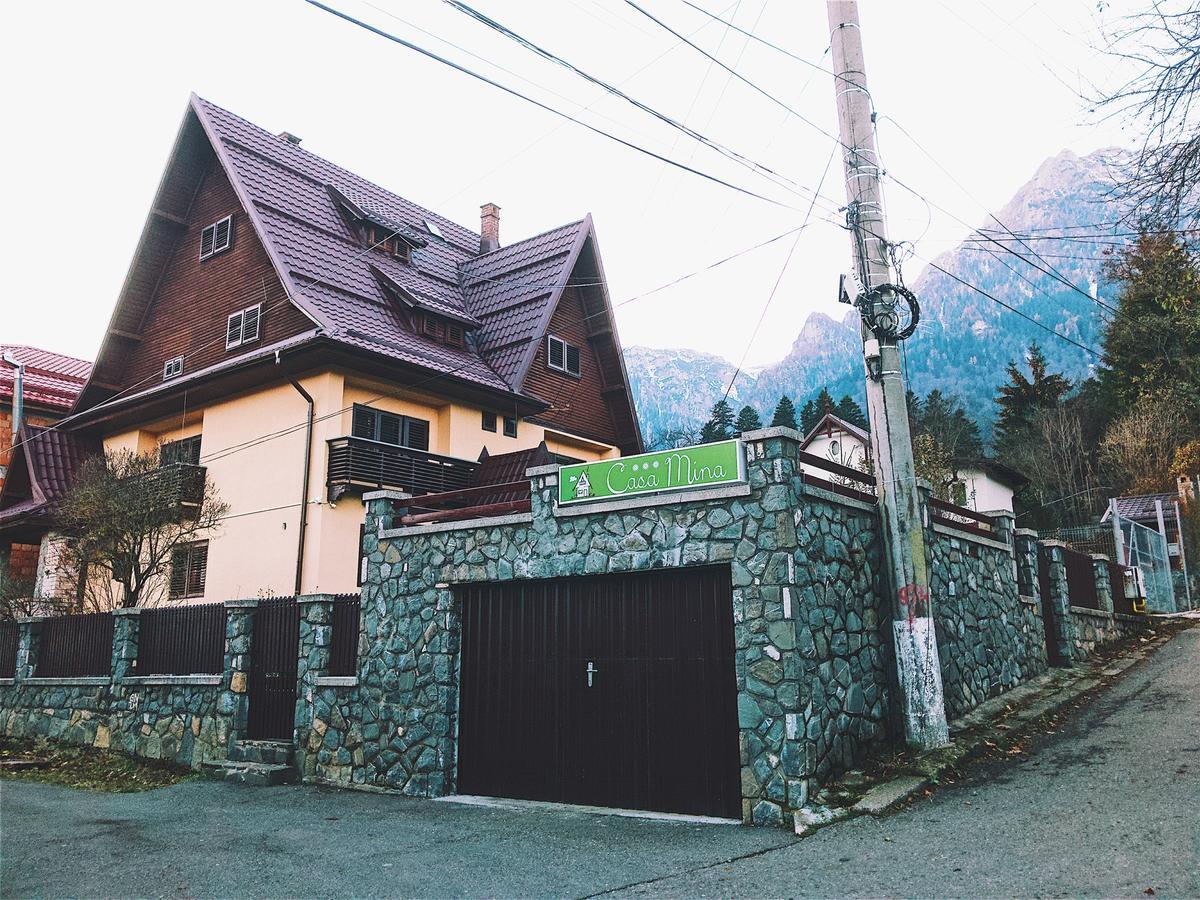 Casa Mina Hotell Buşteni Exteriör bild